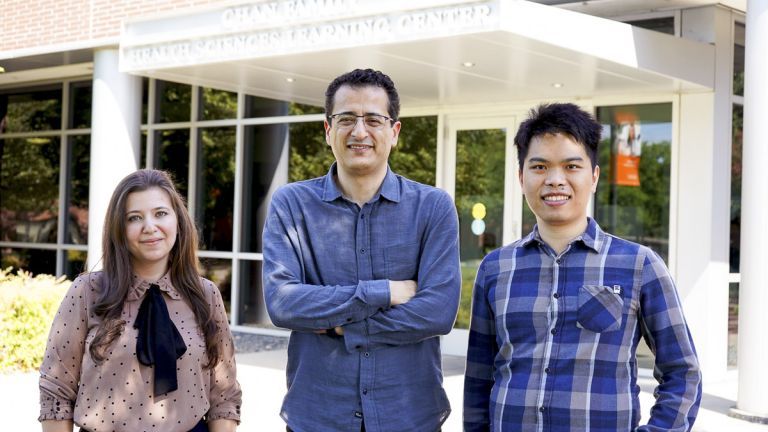 Professor Alhamadsheh and research assistants