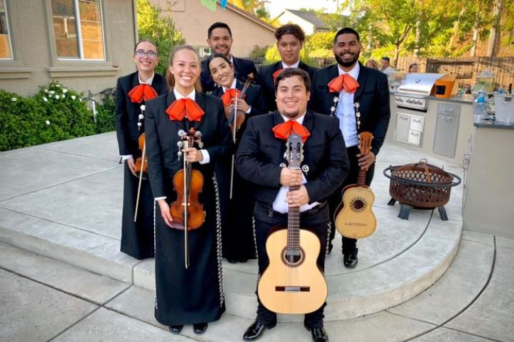 mariachi ensemble