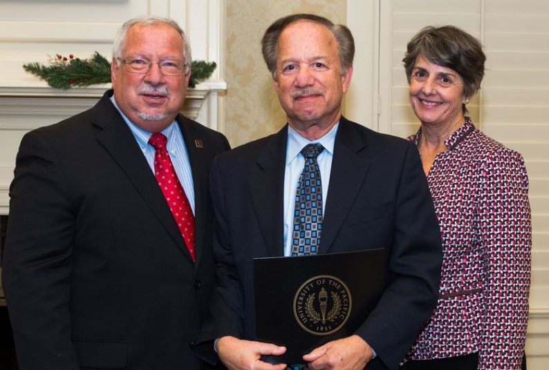 Alan Gluskin honored during the Faculty Award Recognition Reception in 2017.