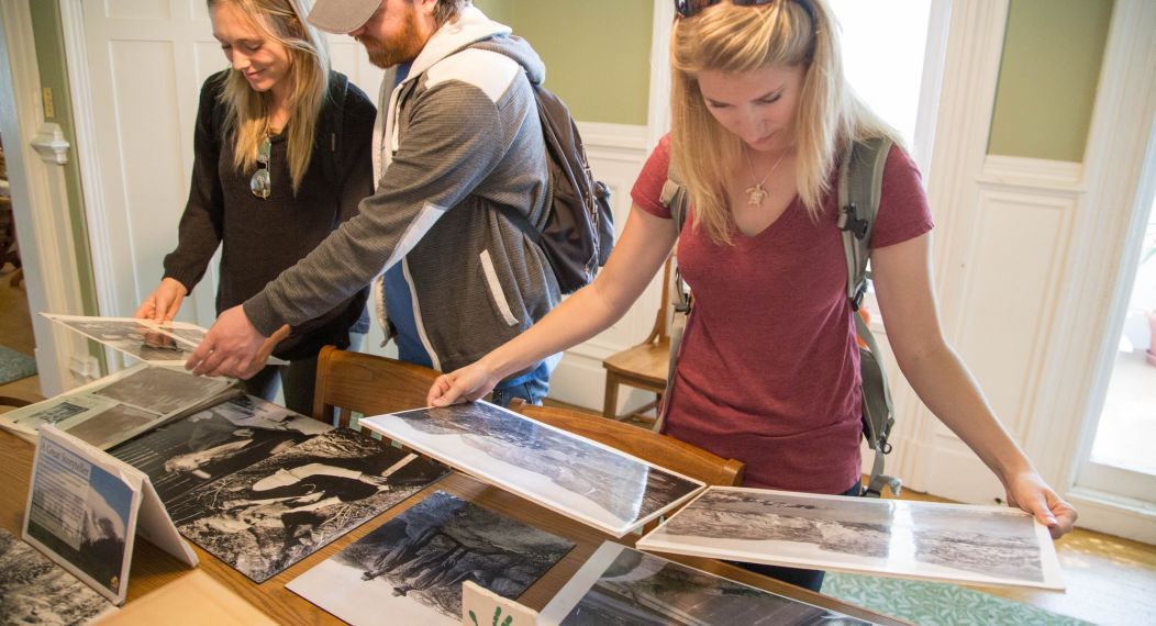 history students looking at artifacts